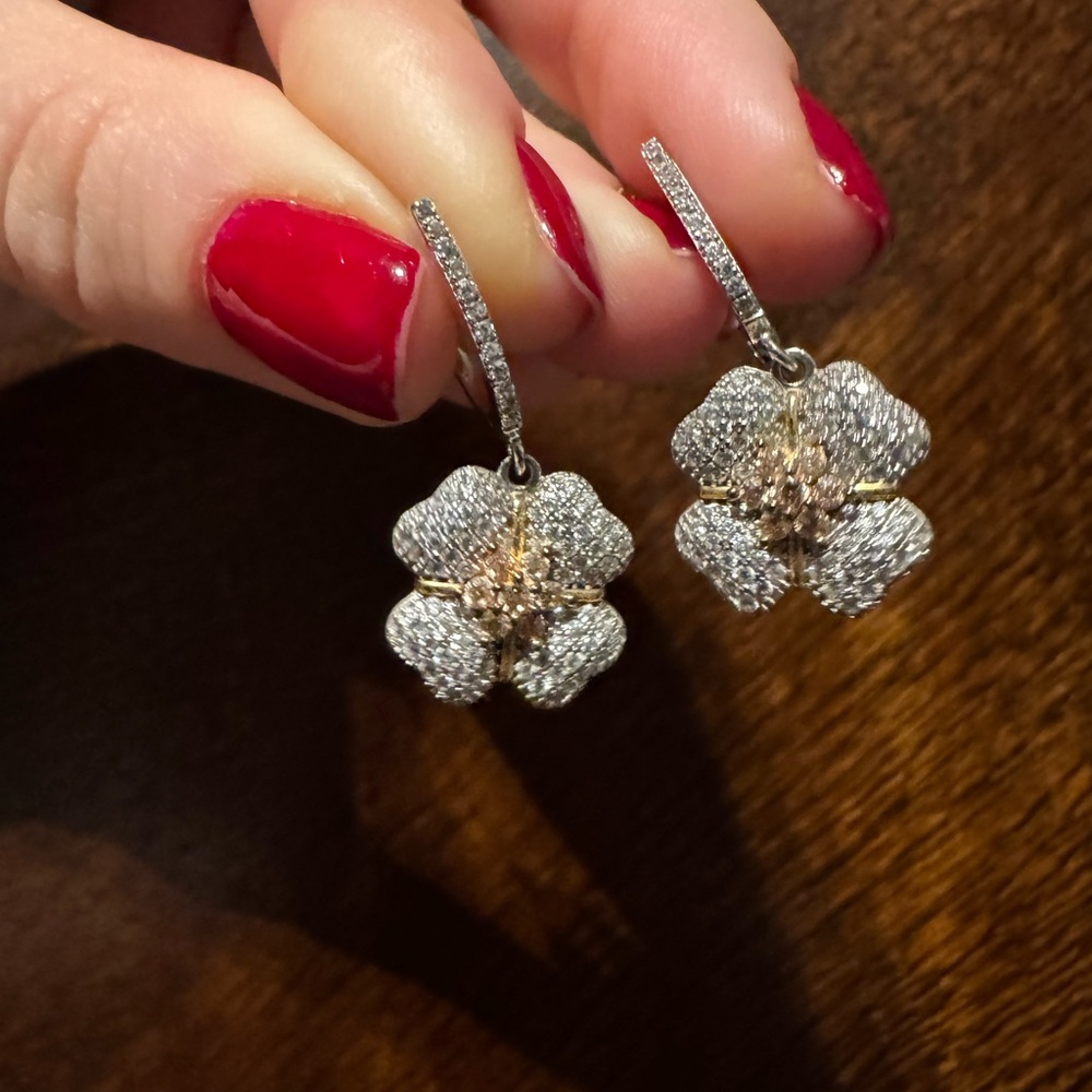 Sterling silver clover Floral Drop Earrings in Silver and Rose Gold Tone